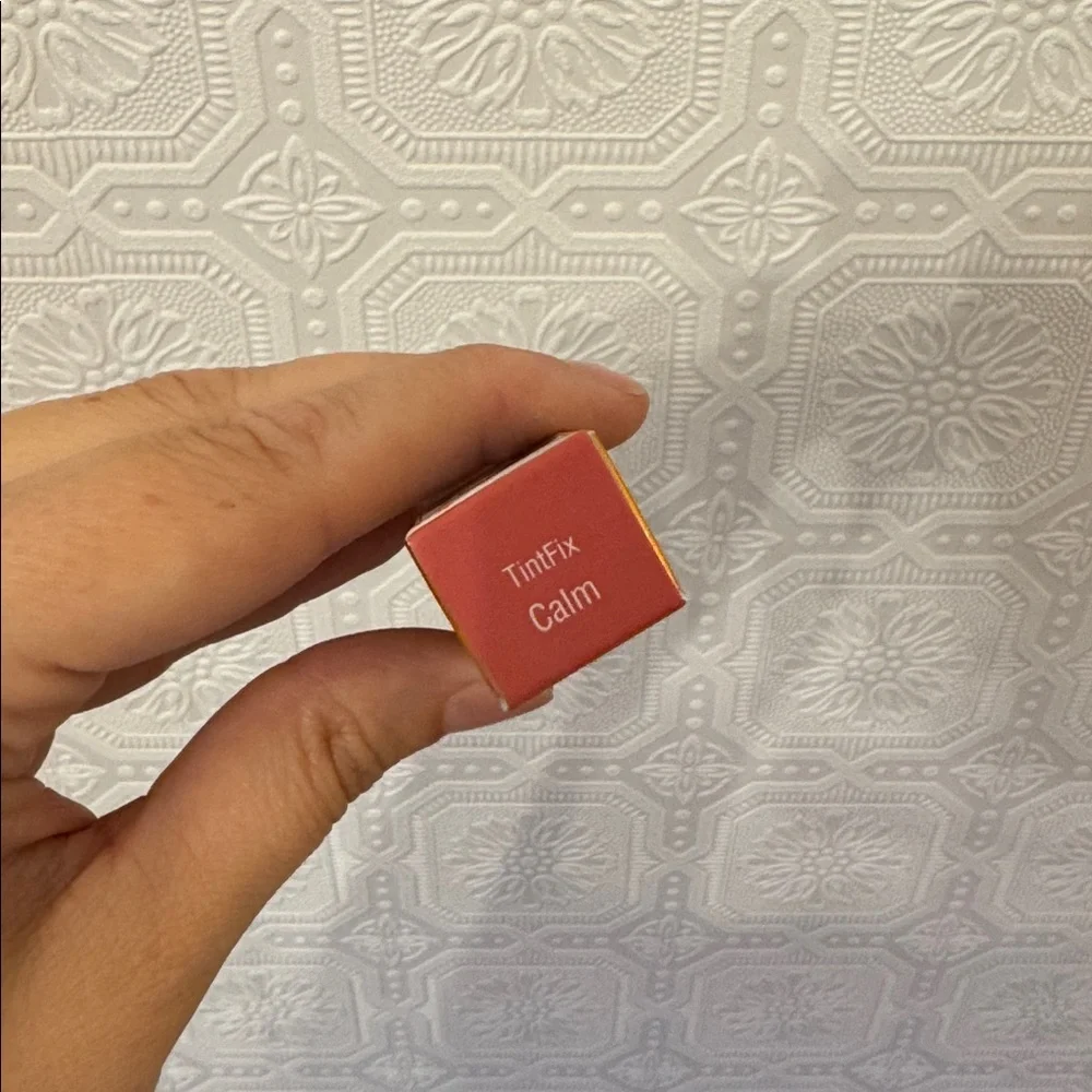 ⭐️ NEW Pixi Lip Tint - Calm